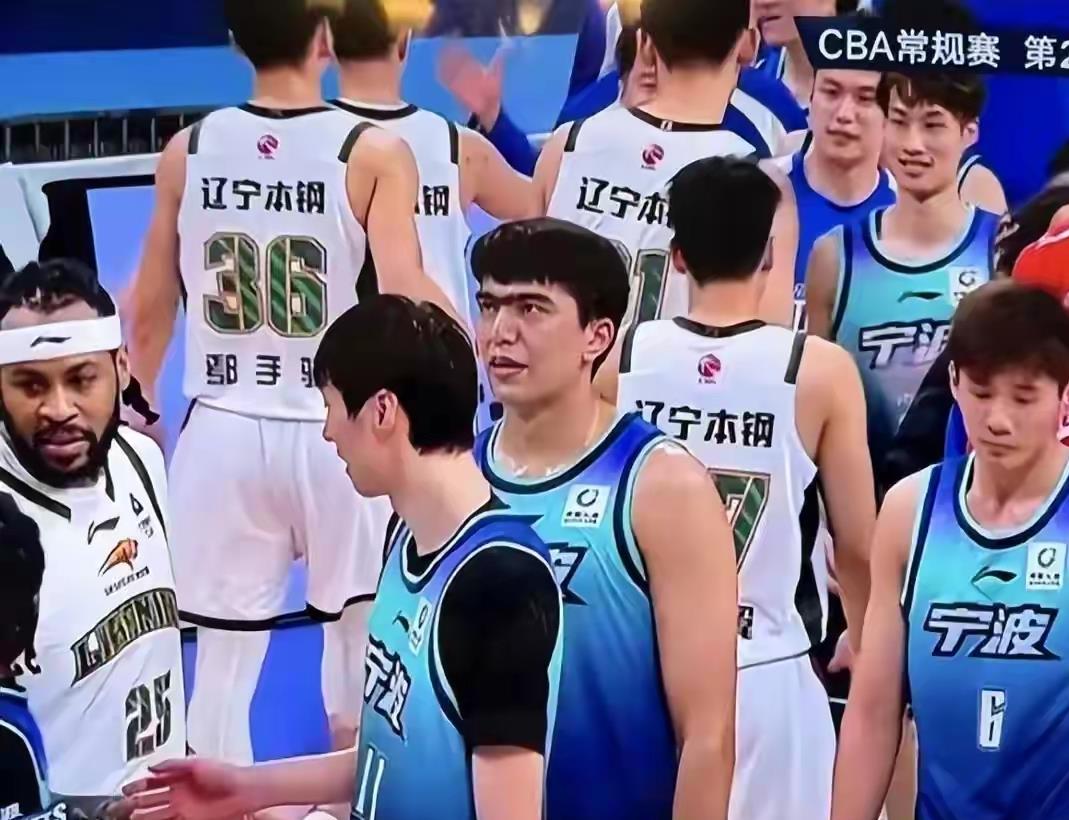 爱游戏app-今晚社区盾焦点战,深圳男篮主帅复盘,更衣室稳定,球队文化再被提及的简单介绍